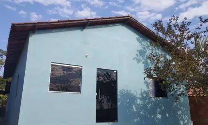 Casa para vender com 02 quartos no bairro pousada do lago em esmeraldas