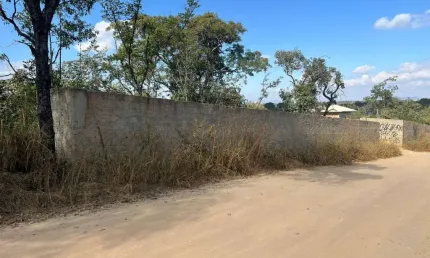 Terreno à venda na Rua Estrada De Acesso Fazenda Chiqueiro, 345, Tupã, Contagem