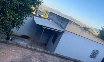 Casa para vender com 02 quartos no bairro santo afonso em betim