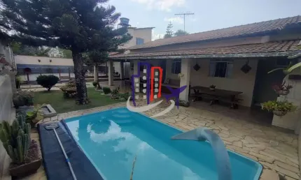 Casa com piscina para vender com 03 quartos no bairro canaan em juatuba