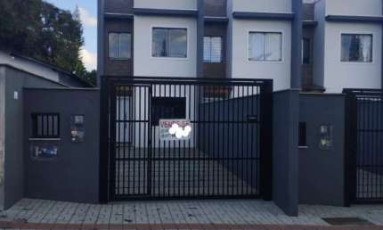 Casa com 3 quartos à venda na Rua Itororó, 442, Bom Retiro, Joinville, 100 m2 por R$ 600.000