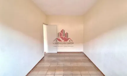 Casa em condomínio fechado com 1 quarto à venda na Rua Morvan Dias de Figueiredo, 286, Vila Voturua, São Vicente por R$ 130.000