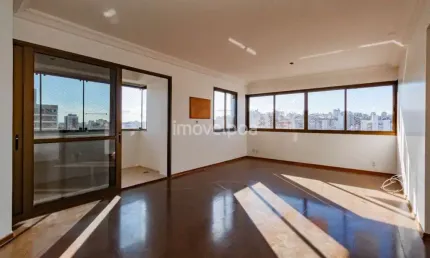 Apartamento com 2 quartos à venda na rua joão abbott, 516, petrópolis, porto alegre por r$ 745.000