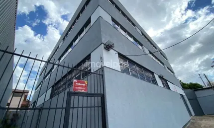 Prédio à venda na Rua Machado de Assis, 462, Partenon, Porto Alegre por R$ 8.700.000