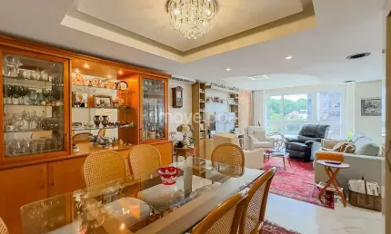 Apartamento com 3 quartos à venda na Rua Mata Bacelar, 331, Auxiliadora, Porto Alegre por R$ 1.400.000