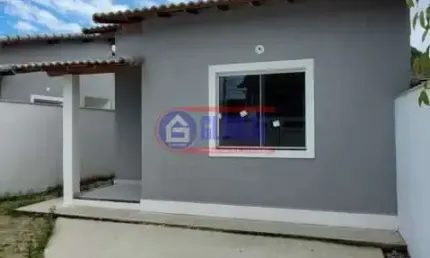 Casa com 2 quartos à venda na Rua Seis, Cajueiros (Itaipuaçu), Maricá, 65 m2 por R$ 320.000