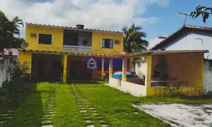 Casa com 3 quartos à venda na Avenida Guarujá, São José do Imbassaí, Maricá, 90 m2 por R$ 350.000