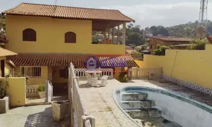 Casa com 6 quartos à venda na Rua Cinco, Flamengo, Maricá por R$ 460.000