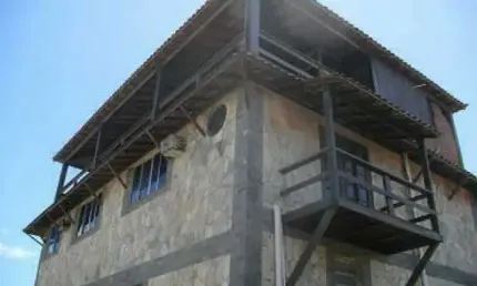 Prédio com 3 salas à venda na Avenida Maysa, Cordeirinho, Maricá, 280 m2 por R$ 750.000