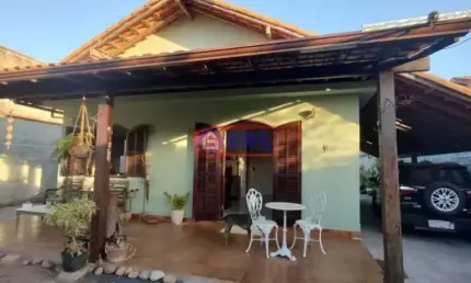 Casa com 2 quartos à venda na Rua Van Lerbergue, Jardim Atlântico Central (Itaipuaçu), Maricá, 200 m2 por R$ 575.000