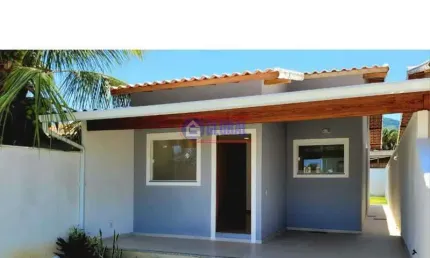 Casa com 2 quartos à venda na Rua Três, São José do Imbassaí, Maricá, 80 m2 por R$ 390.000