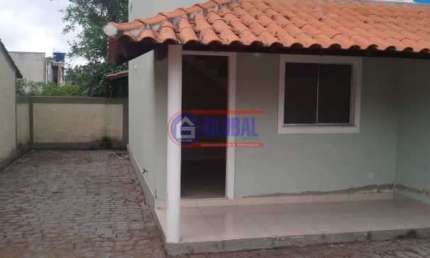 Casa em condomínio fechado com 2 quartos à venda na Rua C, Chácaras de Inoã (Inoã), Maricá por R$ 230.000