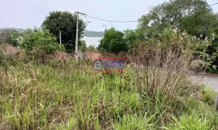 Terreno à venda na Rua Cinquenta e Dois, Jacaroá, Maricá, 440 m2 por R$ 110.000