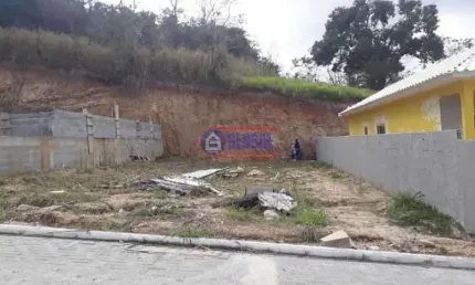 Terreno em condomínio fechado à venda na Rua Raul Alfredo de Andrade, Itapeba, Maricá, 216 m2 por R$ 120.000