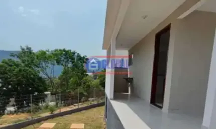 Casa com 2 quartos à venda na Rua Cinco, São José do Imbassaí, Maricá, 82 m2 por R$ 325.000