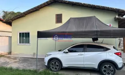 Casa com 2 quartos à venda na Avenida Nova Friburgo, Ubatiba, Maricá por R$ 370.000