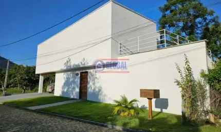 Casa em condomínio fechado com 4 quartos à venda na Rua do João-de-barro, Pilar, Maricá, 450 m2 por R$ 950.000
