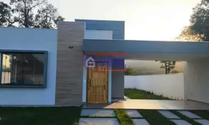 Casa em condomínio fechado com 2 quartos à venda na Estrada Vereador Oldemar Figueiredo, Ubatiba, Maricá, 100 m2 por R$ 420.000