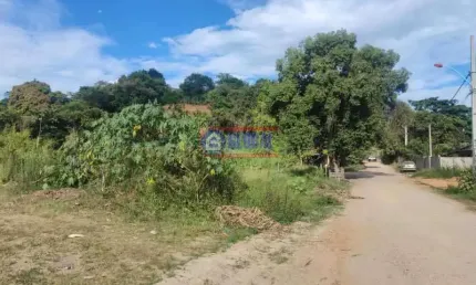 Terreno à venda na Rua Cinquenta e Três, Jacaroá, Maricá, 390 m2 por R$ 70.000
