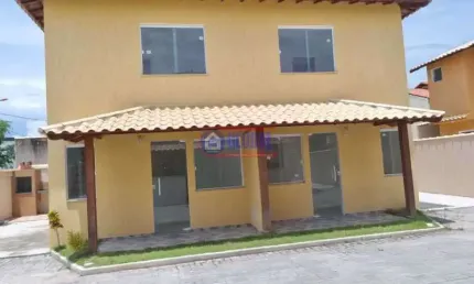 Casa com 2 quartos à venda na Rua George Savalla Gomes, São José do Imbassaí, Maricá, 56 m2 por R$ 350.000