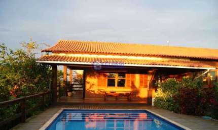 Casa com 4 quartos à venda na Rua Doutor Astrogildo Borges de Araújo Filho, Guaratiba (Ponta Negra), Maricá, 255 m2 por R$ 950.000