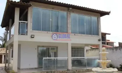 Casa com 5 quartos à venda na Rua Cento e Trinta e Dois, Cordeirinho, Maricá, 228 m2 por R$ 1.149.000