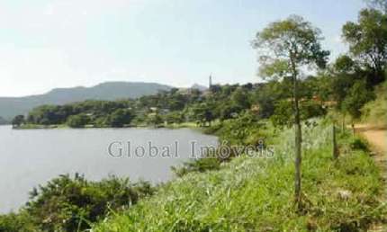 Terreno à venda na Rua Cento e Dezoito, Jardim Interlagos (Ponta Negra), Maricá, 6823 m2 por R$ 648.000