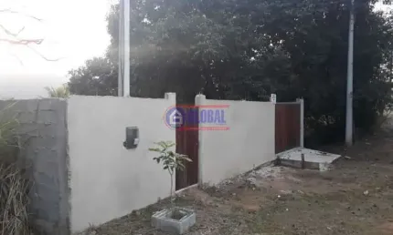 Terreno em condomínio fechado à venda na Rua Doze, Itapeba, Maricá, 360 m2 por R$ 130.000