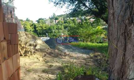 Terreno em condomínio fechado à venda na Rua Orestes Barbosa, Itapeba, Maricá, 403 m2 por R$ 160.000