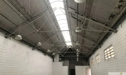 Santo Amaro Salão Comercial com 275m² + 45m² escritótrio a 100 metros do Metrô