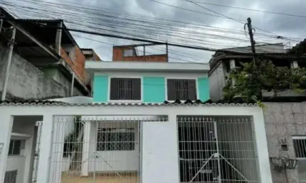 Capão Redondo ótimo Sobrado 3 dormitóriis 3 vagas. Aceita Financiamento