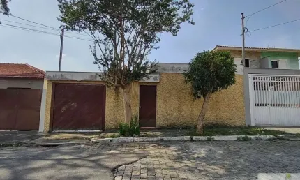 Canpo grande terreno trav av sabara 10 por 26. aceita permuta imóvel zona sulk de s. paulo