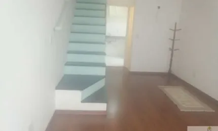 Casa com 02 dormitórios para venda no jardim marajoara.