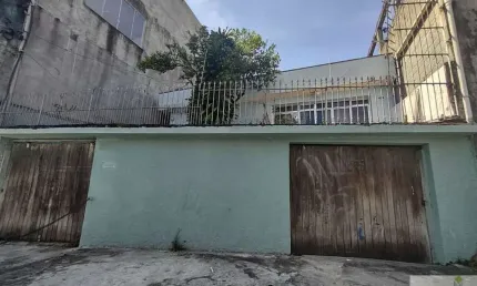 Casa térrea terreno de 10x30, no Jardim Sonia Próximo São Jorge Zona Sul