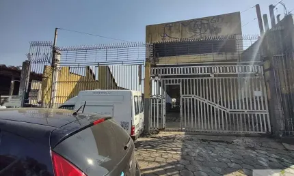 Estrada de itapecerica galpão comercial próximo estação cpão redondo