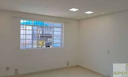 Casa comercial com 1 sala para alugar no Campo Grande, São Paulo 