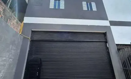 Parque regina salão comercial novo de 130m² 2 banheiros