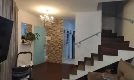 Sobrado Condominio Fechado próximo nova Estação Comendador