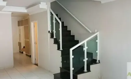 Casa com 3 quartos para alugar no Campo Grande, São Paulo 