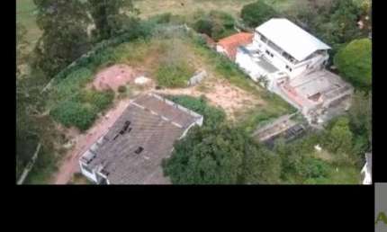 Terreno com frente para Estrada do Alvarenga com Área de 9.000m².