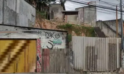 Jd nakamura próximo a est m boi mirim terreno de 10 por 40