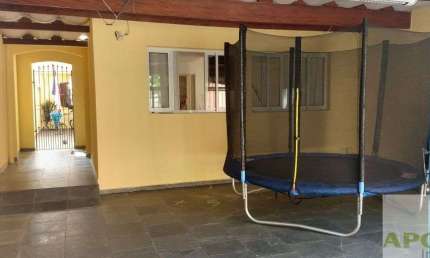Campo Grande travessa Av Sabara 4 dormitórios sendo 2 suites
