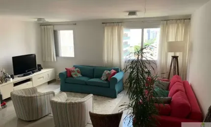 Apartamento 2 dormitórios, suíte, 1 vaga - Moema Pássaros