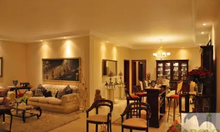 Brooklin novo belíssima casa com piscina excelente localização