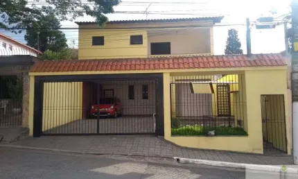 Parque Maria Helena  300 metros  Metrô Capão Redondo. Aceita imóvel até 400 mil