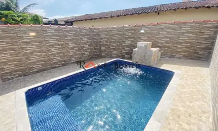 Casa com 2 quartos, Balneário Plataforma, Mongaguá - R$ 450 mil, Cod: 1548