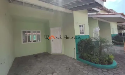 Casa de Condomínio com 2 dorms, Vila São Paulo, Mongaguá - R$ 304 mil, Cod: 1693