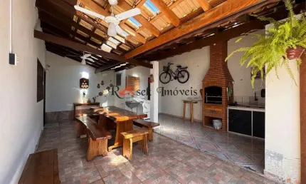 Casa com 3 dorms, Gaivotas, Itanhaém - R$ 440 mil, Cod: 1825
