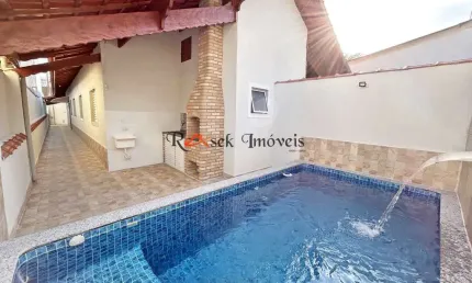 Casa com 3 quartos, Vera Cruz, Mongaguá - R$ 599 mil, Cod: 2336