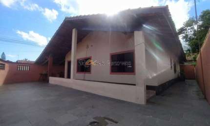 Casa com 3 dorms, Jardim Itapoan, Mongaguá - R$ 380 mil, Cod: 600